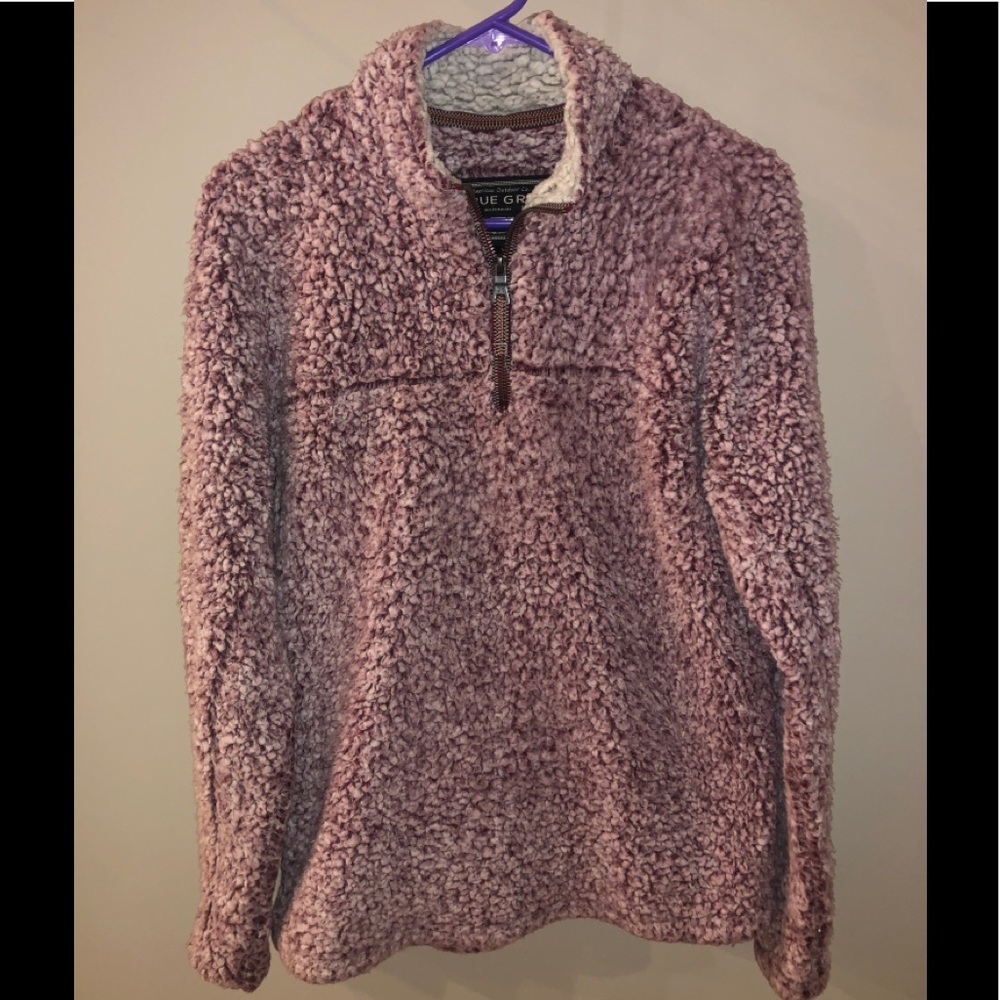 Women’s true grit pullover